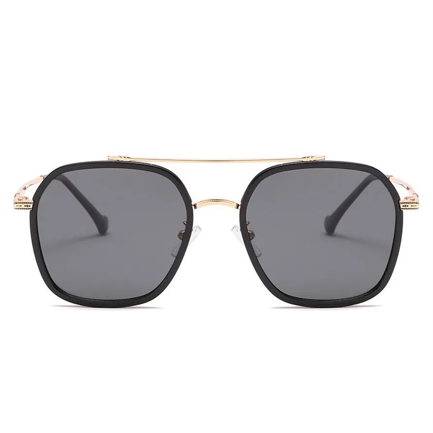 Mirrored black sunglasses top