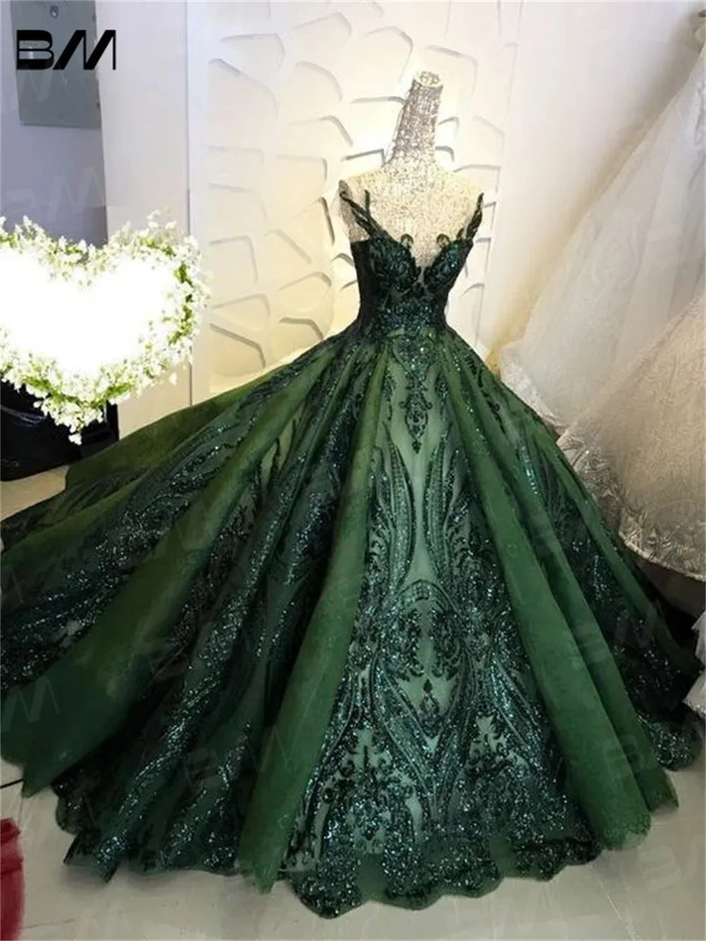 Princess Ball Gown Emerald Green Wedding Dress Off Shoulder Black Lace  Satin Ball Gown Evening Dress