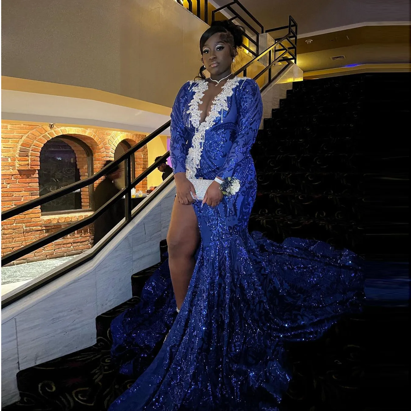 Navy Blue Mermaid Prom Dress for Black Girls with Sequined Fabric and Zipper Back Closure from Dhgate Prom Dresses - price 265.56 Navy Blue Mermaid Prom Dress for Black Girls with Sequined Fabric and Zipper Back Closure from Dhgate Prom Dresses - price 265.56