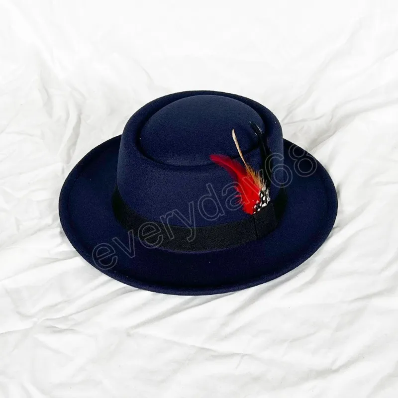 Mens Vintage Felt Fedora Hat 2024 Collection Wide Brim Trilby Jazz Hat Avec Plume Du 7 4 DHgate