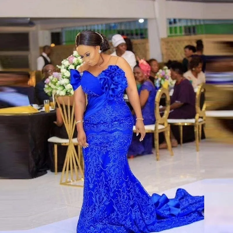 Royal Blue  Nigeria Black Girls Mermaid Evening Dresses Delicate Emboridery Ruched Crystals Prom Gowns Plus Size Slim Fit Second Reception Dress CL2601