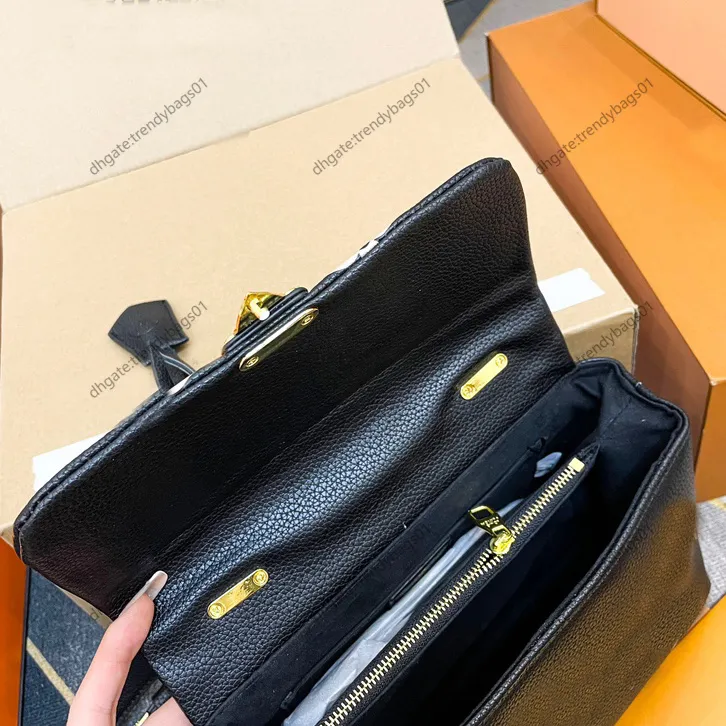 Designer Bag the tote bag belt shoulder crossbody bag designer bags with Lock messenger woman luxury handbag purse fashion women totes Genuine Leather