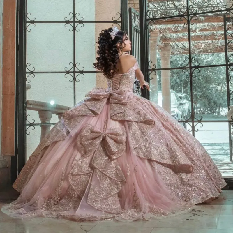 Pink Ball Gown Quinceanera Dress 2023 Tulle Appliques Flowers Bow Off Shoulder Sweet 15 16 Years Birthday Party Formal