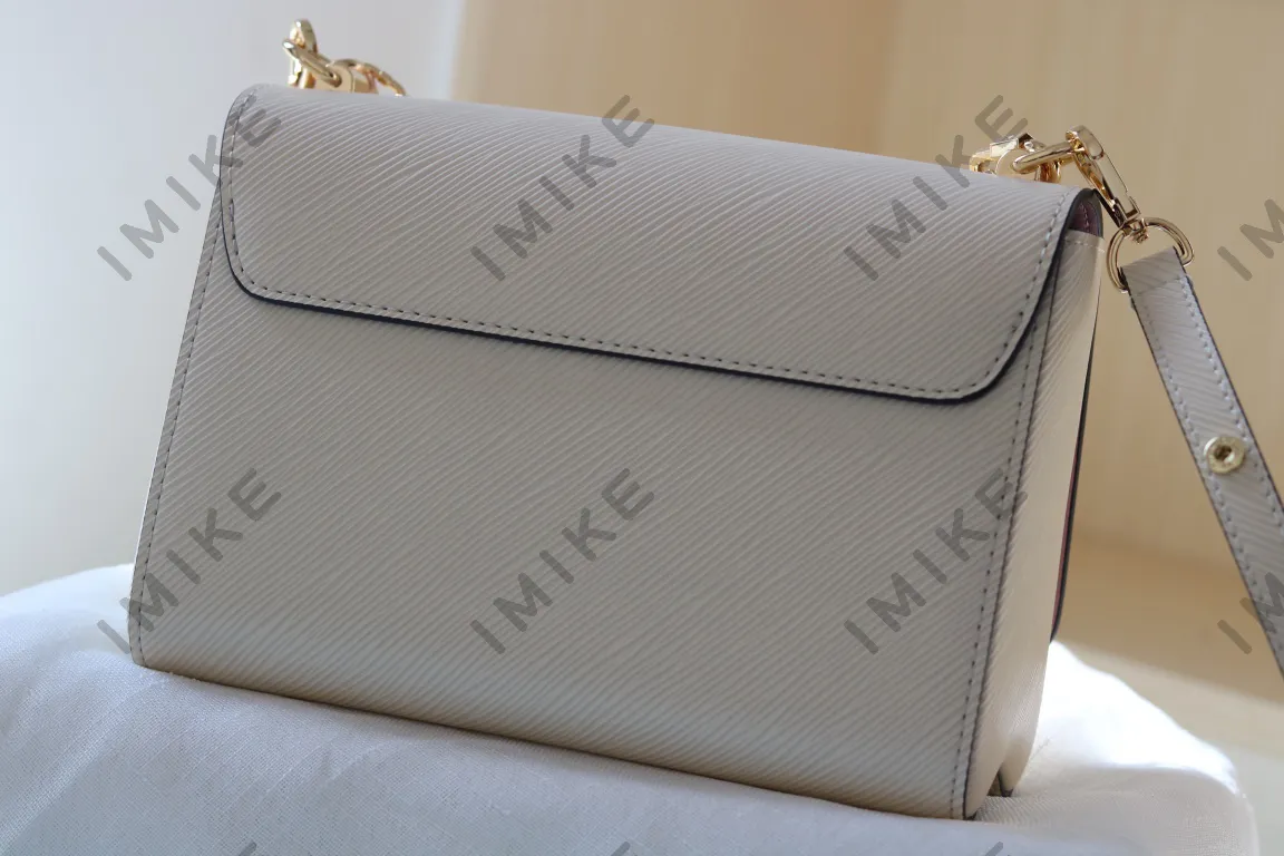 Long chain bag ladies sale