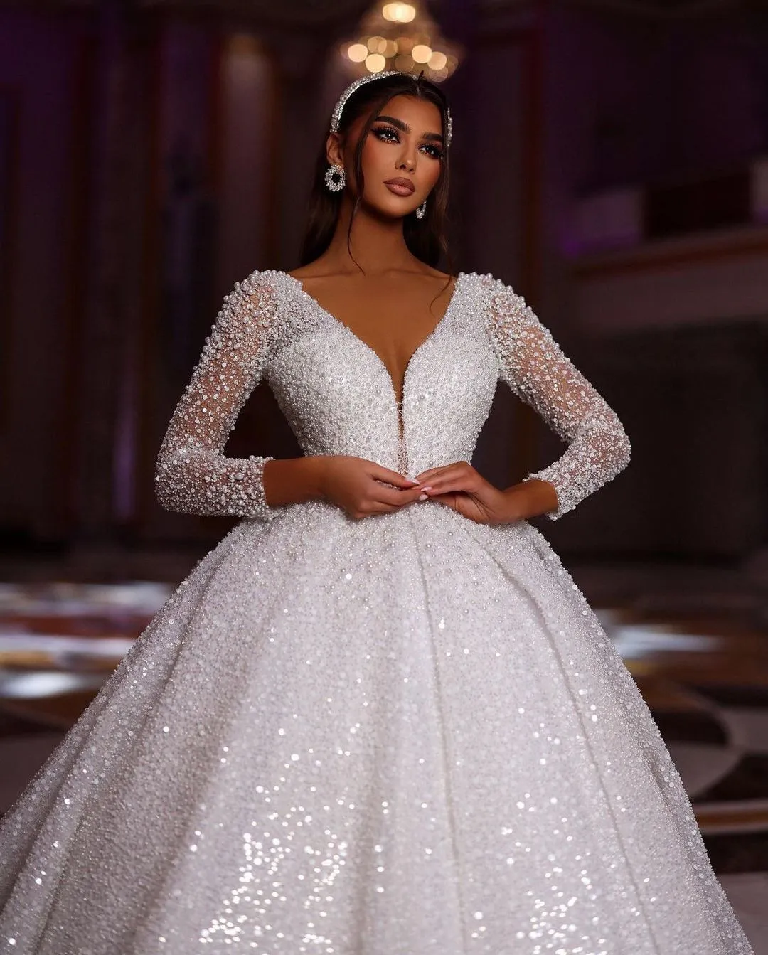 V-neck Beaded Long Sleeves Satin Wedding Dresses, Elegant Wedding Dresses, Long Bridal Gown V-neck Beaded Long Sleeves Satin Wedding Dresses, Elegant Wedding Dresses, Long Bridal Gown