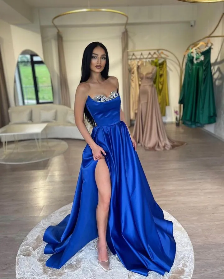 Plus Size Prom Dresses 2024 Royal Blue A Line High Side Split Formal Gowns