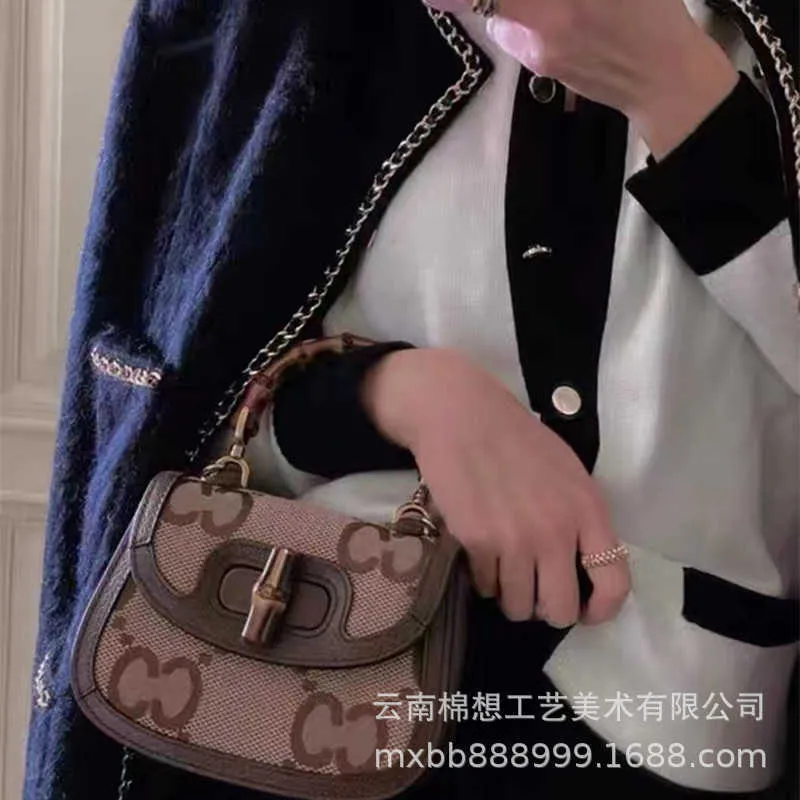 DHgate.com:2024 New Designer women's crossbody shoulder