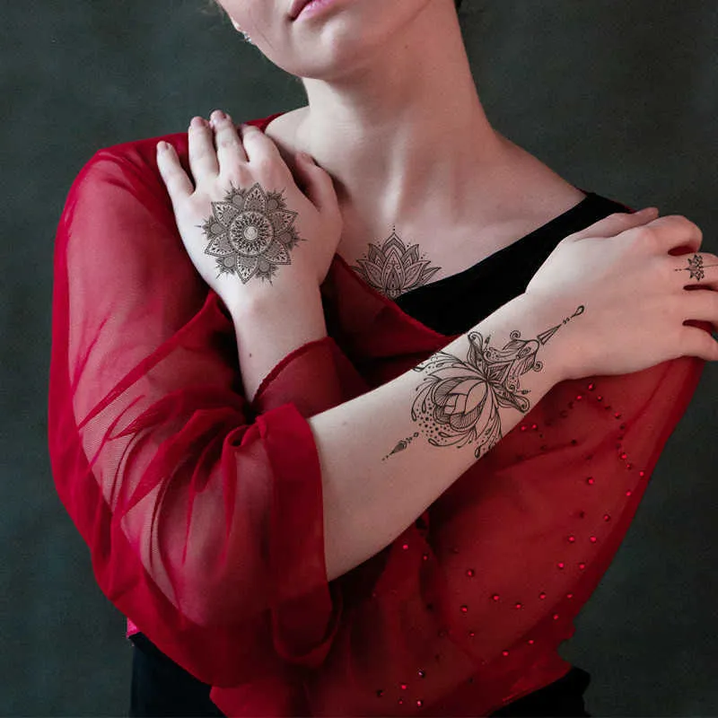 Shoulder Tattoo | Flower tattoo shoulder, Girl shoulder tattoos, Feminine shoulder  tattoos