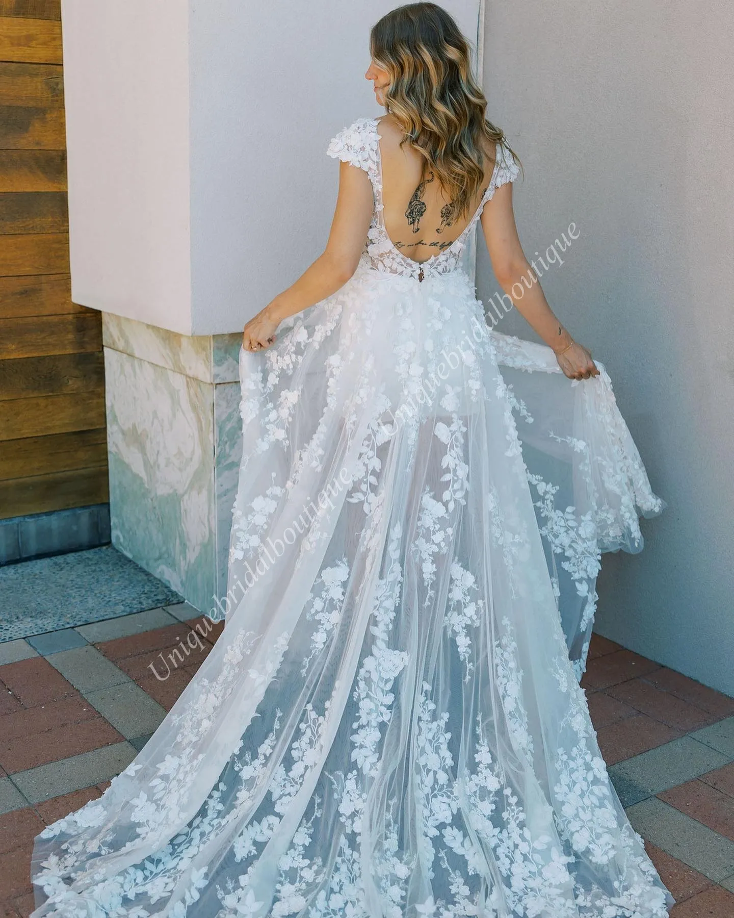 Rustic County Hi-Lo deep v wedding dress with 3D Floral for Outdoor Garden Weddings, Rehearsal Reception, Engagement Party, and Dance - Boho Vestidos Rustic County Hi-Lo deep v wedding dress with 3D Floral for Outdoor Garden Weddings, Rehearsal Reception, Engagement Party, and Dance - Boho Vestidos