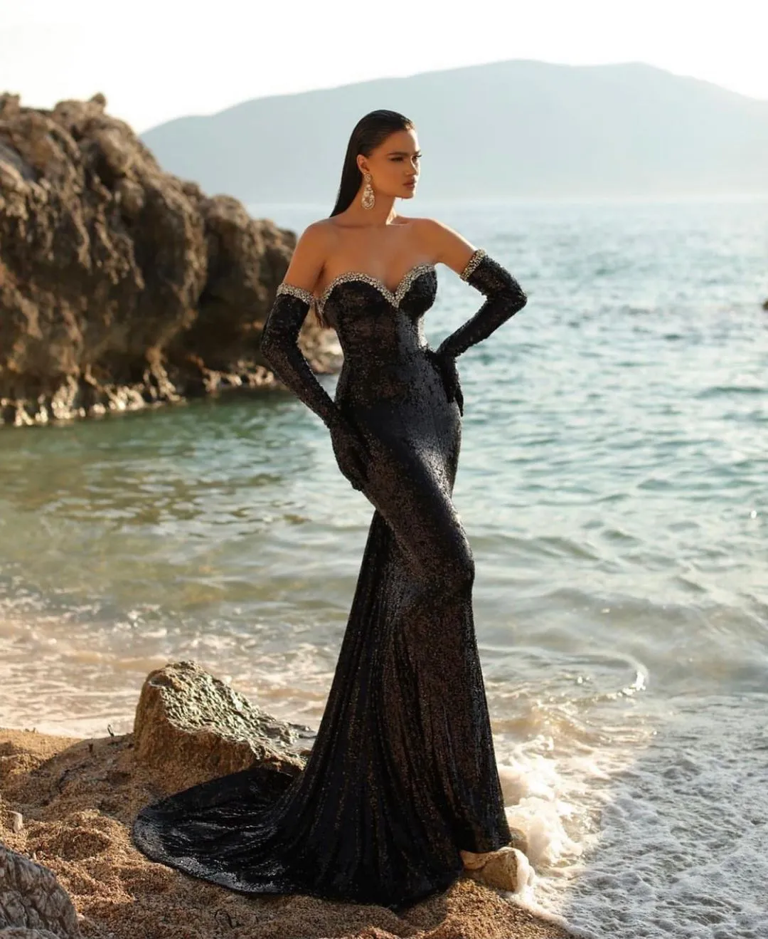 Elegant Black Mermaid Evening Dress Sequined Sweetheart Beaded Crystals  Sweep Train Formal Wear from Dhgate Evening Dresses - price 166.84