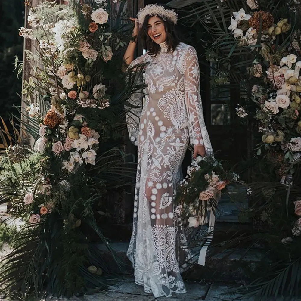 Boho Beach Mermaid Wedding Dress with Floral Embroidery, Long Batwing Sleeves, Vintage Crochet Lace, Western Country Applique - 2023 bohemian bridal