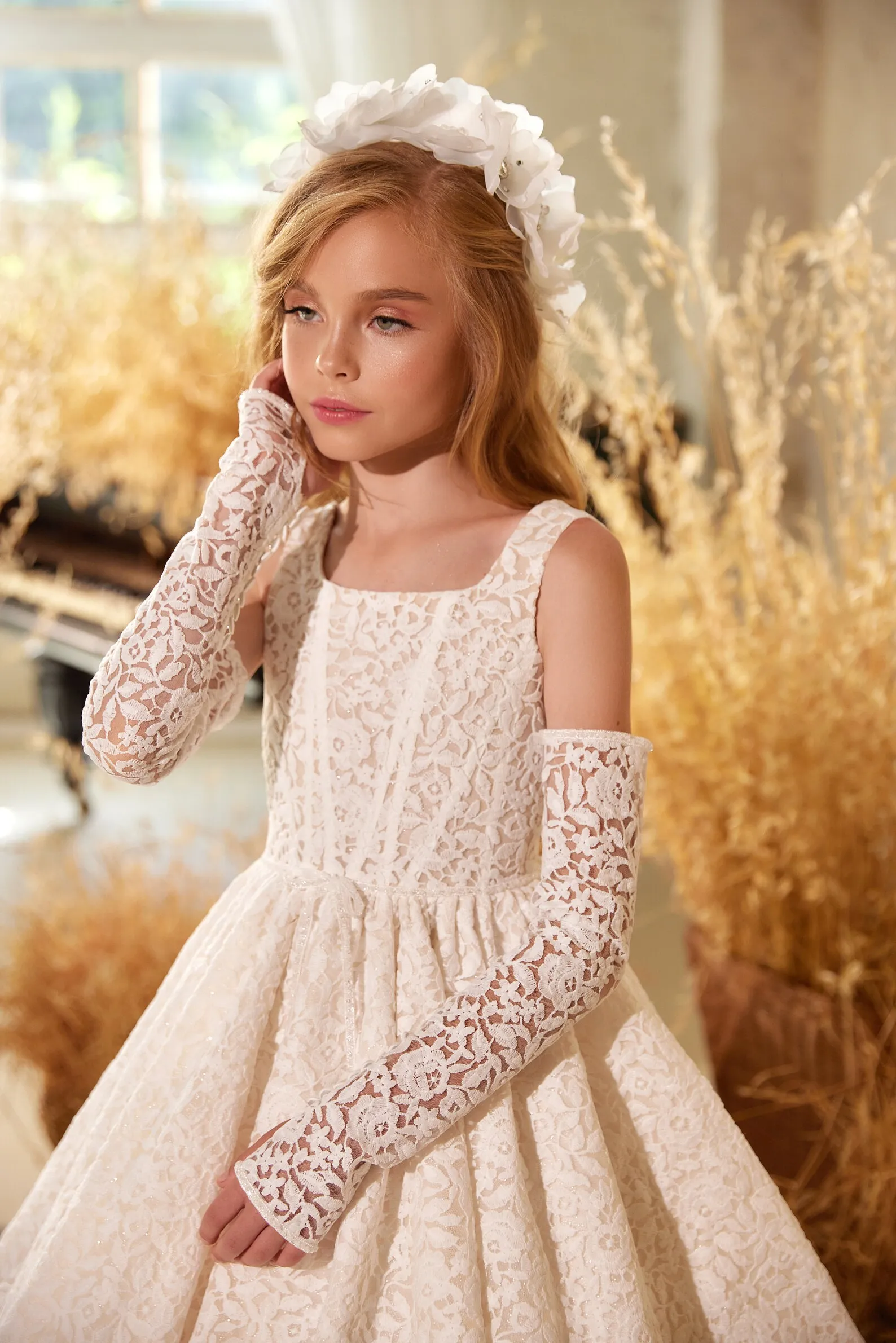 little white lace wedding dress White Lace Mini Wedding Dress | Long Sleeves Short Bridal Gown main image 1