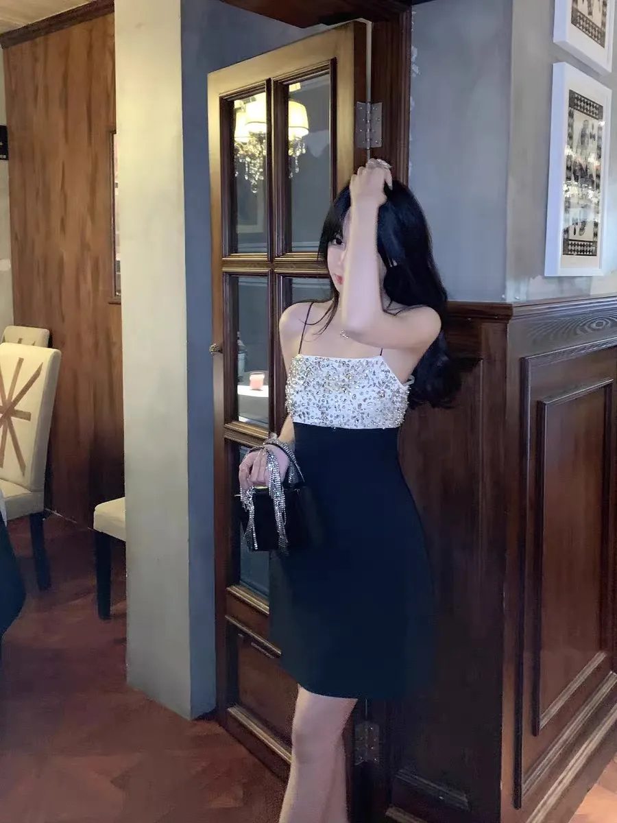 Miu Miao White Beaded Strap Dress  Luxury Off Shoulder Mini Dress With  Diamond Embellishment For Summer Parties From Shunfengshunshui5188, $109.12  In Bulk | DHgate.Com