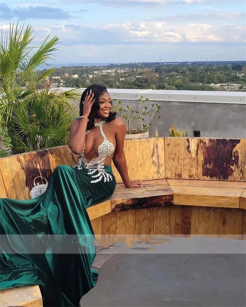 DHgate Beaded Crystal Mermaid Prom Dress Elegant Halter Gown for Black Girls Special Occasions Wedding Party Events