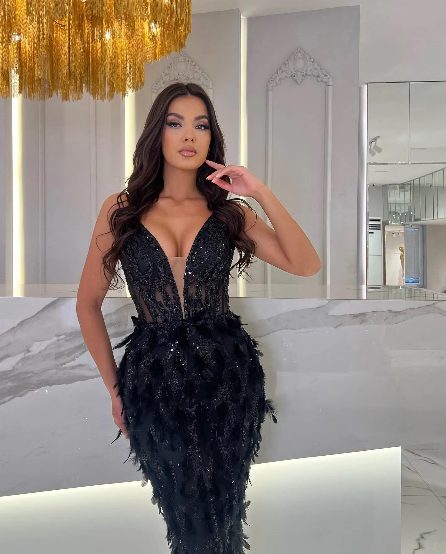 Black Prom Dress Sleeveless V-Neck Sequined Lace Feathered Evening Dress Floor-Length Trumpet Silhouette from Dhgate Evening Dresses - price 327.08 Black Prom Dress Sleeveless V-Neck Sequined Lace Feathered Evening Dress Floor-Length Trumpet Silhouette from Dhgate Evening Dresses - price 327.08