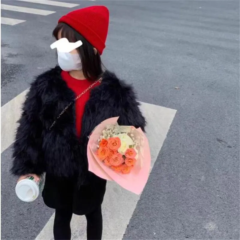 2024 Fashionable Winter Faux Fur Girls Coats For Girls Solid Color White And Black Apricot Jacket For Childrens Clothing From Zx1028 34.84 DHgate.Com