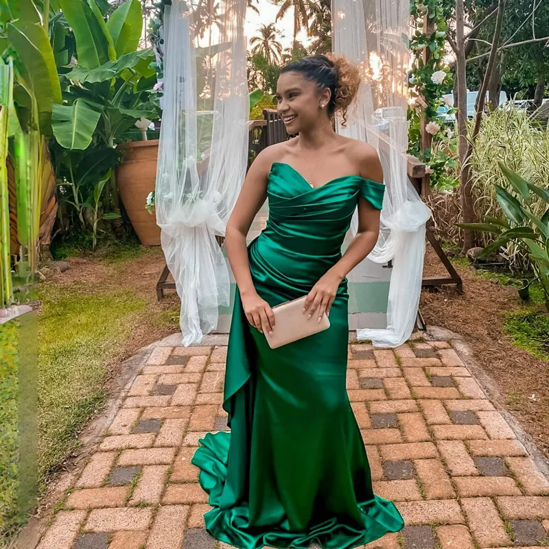 Darker Green Sleeveless One-Shoulder Sheath Bridesmaid Dress with Sweep Train Elastic Satin Fabric from Dhgate Bridesmaid Dress - price 107.7 Darker Green Sleeveless One-Shoulder Sheath Bridesmaid Dress with Sweep Train Elastic Satin Fabric from Dhgate Bridesmaid Dress - price 107.7