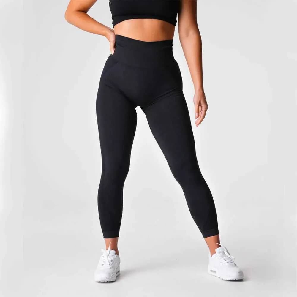 NVGTN Black Seamless Fabletics Powerhold Leggings For Women Gym Pants With  Butt Lifting And Yoga Leans From Yoqlbr, $19.25