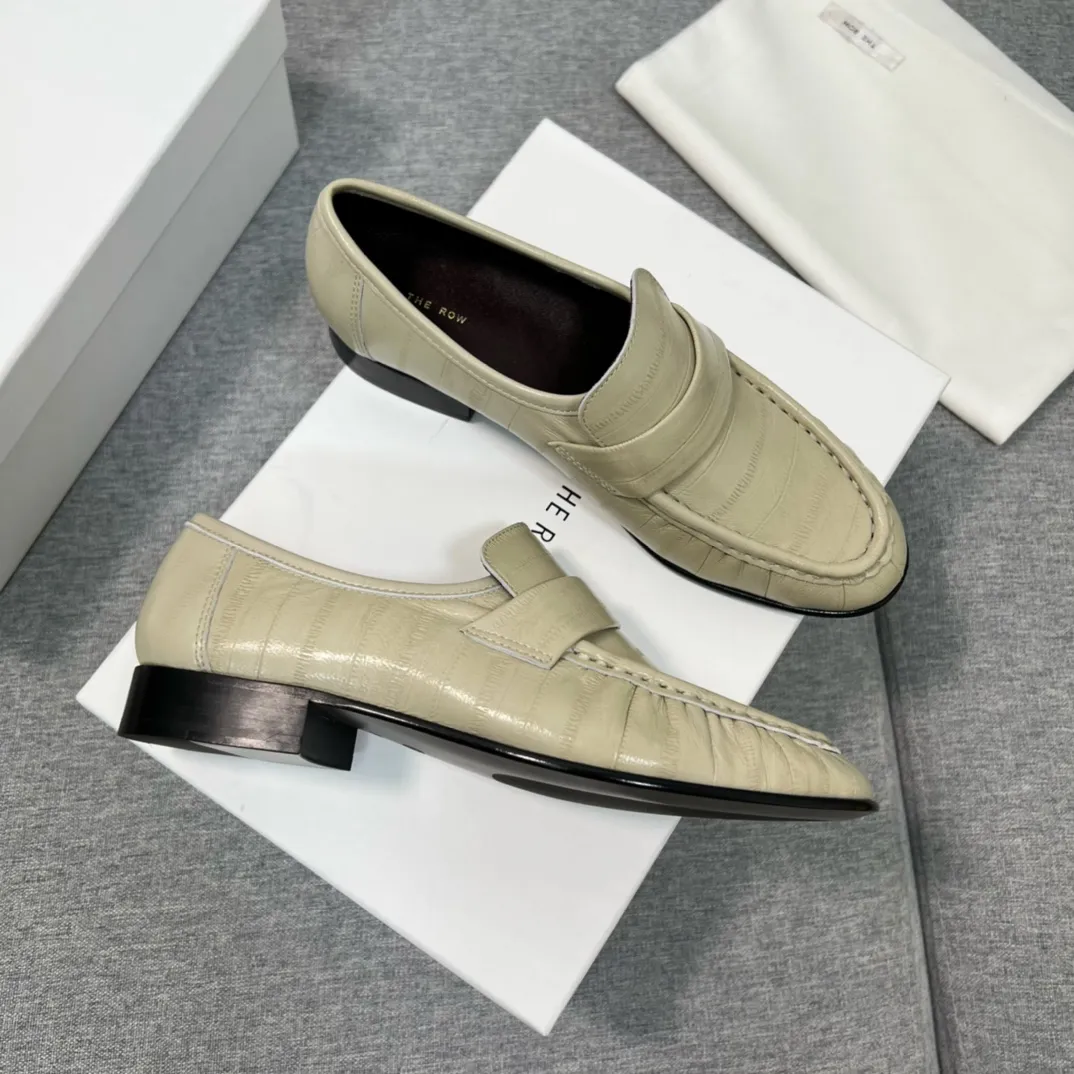 THE ROW / ヌバックローファー　Size42 reine-web_24-043007