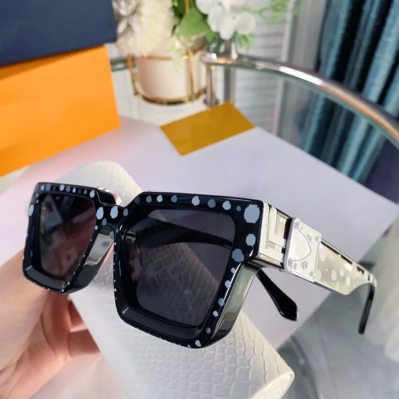 DHgate.com:YK 1 1 MILLIONAIRES INFINITY DOTS SUNGLASSES