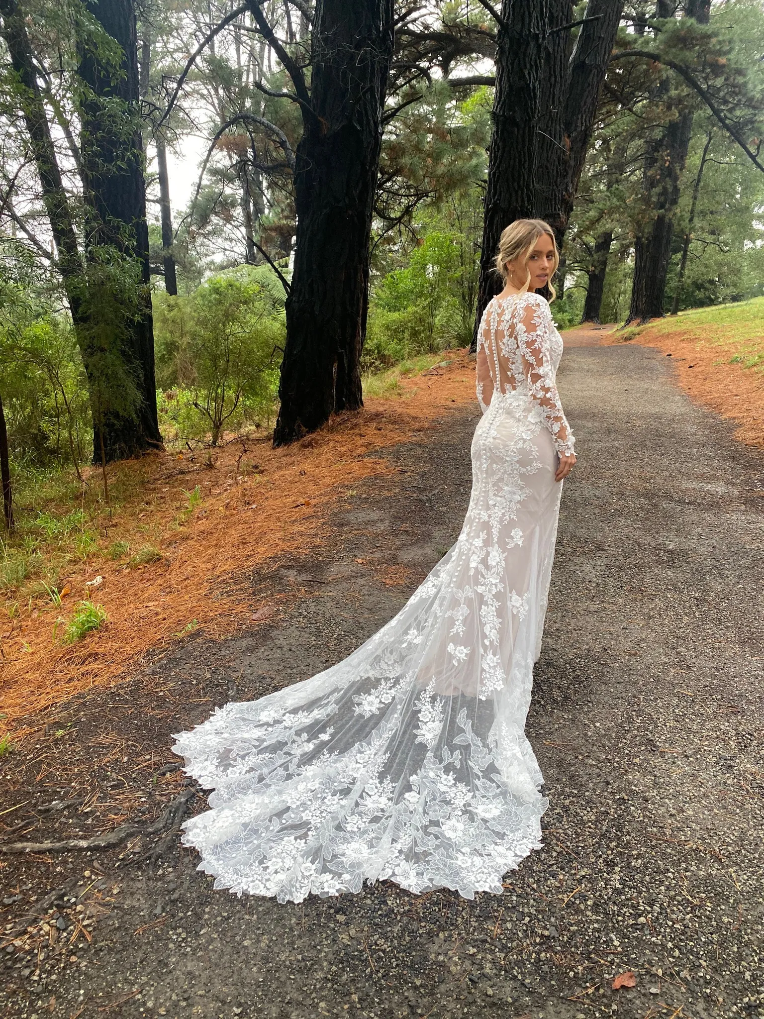 2023 Floral Lace Mermaid Bridal Wedding Mermaid Wedding dress with Sheer Long Sleeves, Deep V-Neckline, and Chapel Train - Perfect for Beach, Garden, 2023 Floral Lace Mermaid Bridal Wedding Mermaid Wedding dress with Sheer Long Sleeves, Deep V-Neckline, and Chapel Train - Perfect for Beach, Garden,