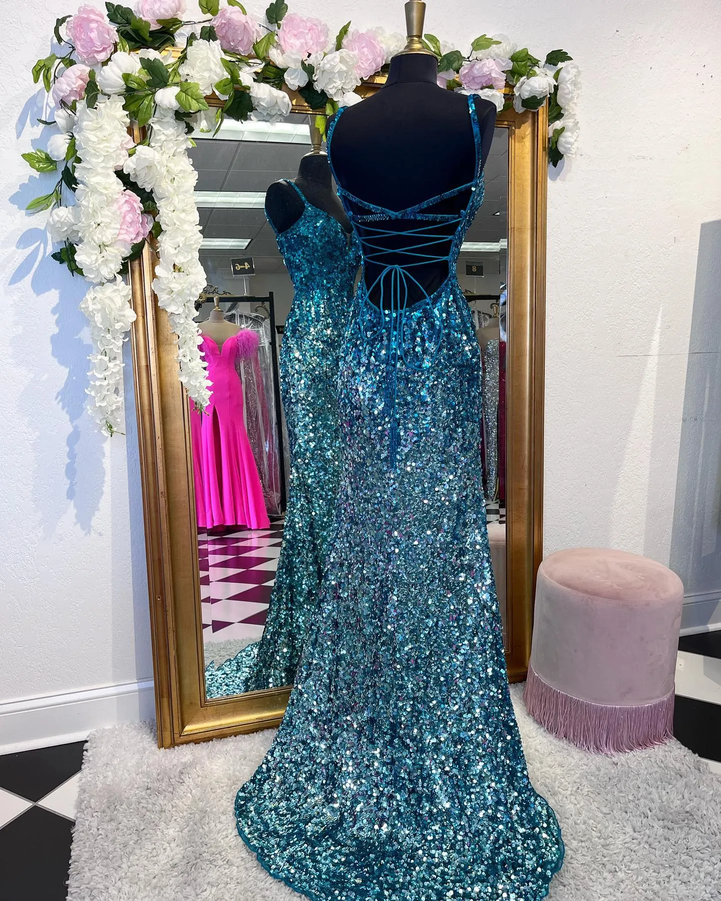Red Capet Runway Homecoming Blue Sequin Prom Dress 2023 With Shimmer Ombre Sequins Straps V Neck And Lace Up Back Perfect For Formal Evening Parties Pageants Weddings Or Special Occasions For Preteen