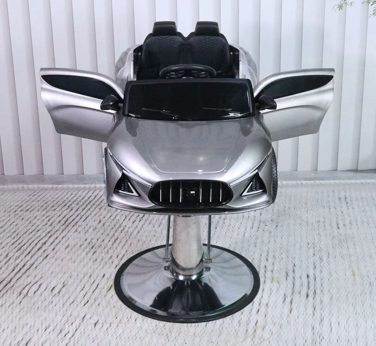 子供用車の理髪店の椅子ヘアカットリフトサロン椅子サロン家具、サロン