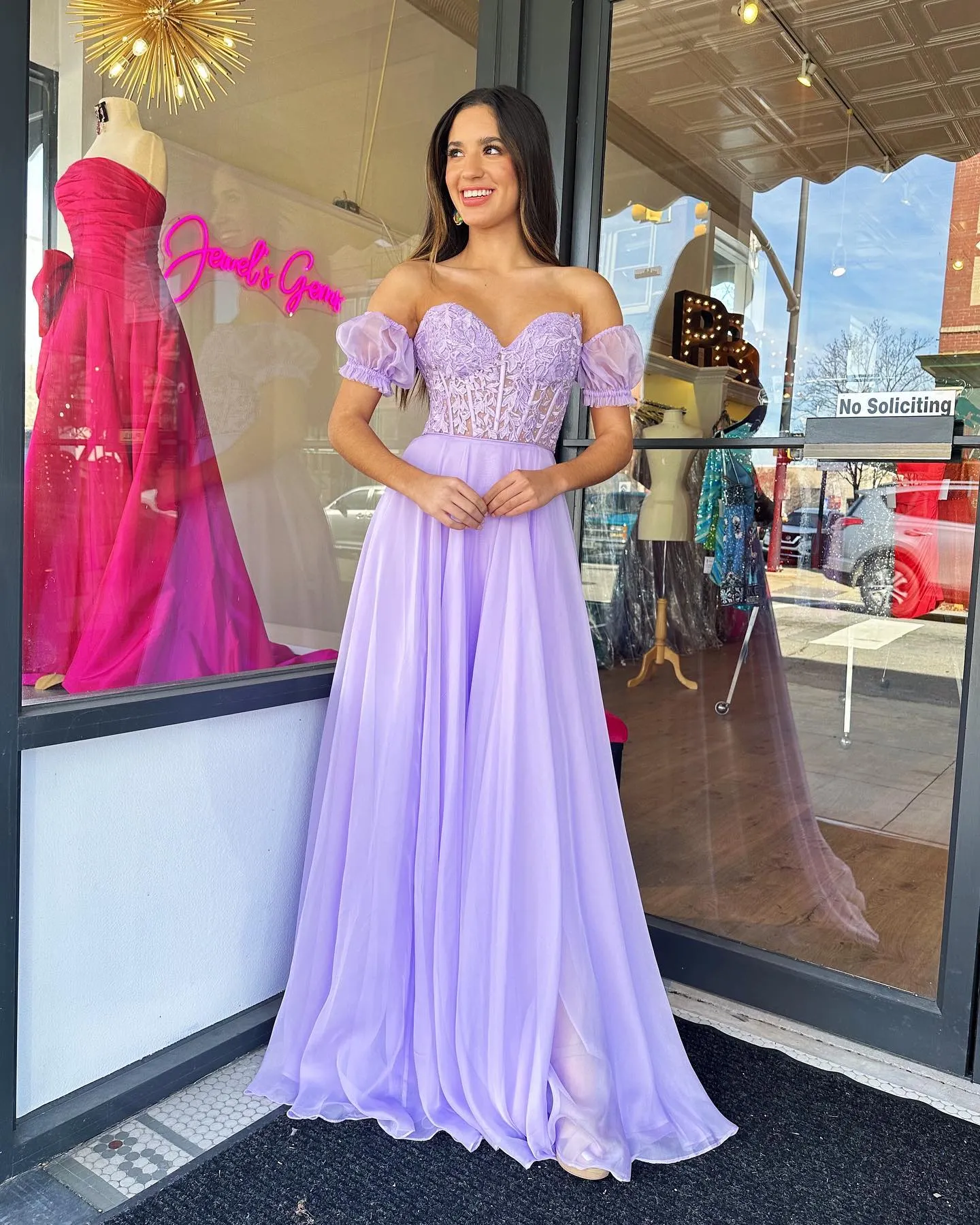 Chiffon Corset Back Prom Dress With Detachable Balloon Puff Sleeves, Lace  Corset Top, A Line Slit, And Periwinkle Lilac Royal Perfect For Winter  Formal Events, Pageants, Red Carpet Parties, Or Red Carnivals