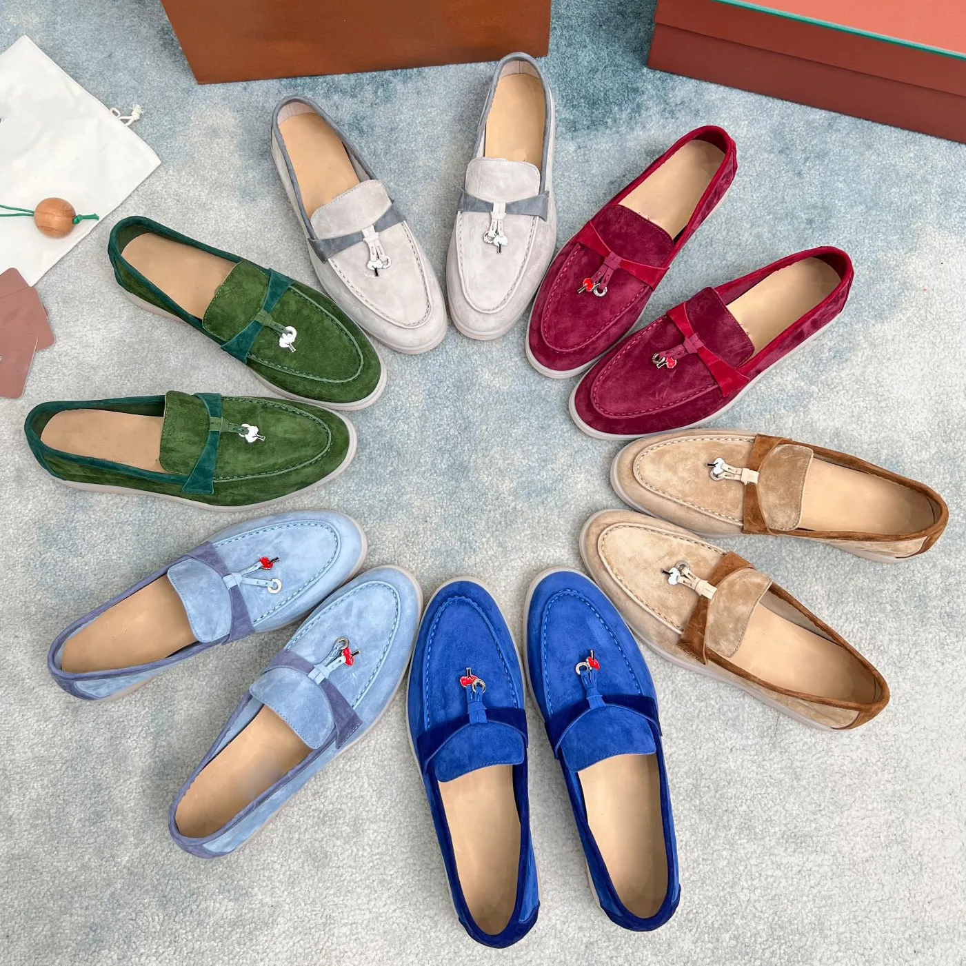 Women s Leather Loafers with Tassels and Buckle Khaki Comfortable Slip On Flat Shoes for Office and Dress Occasions 2024 Spring and Fall Fashion