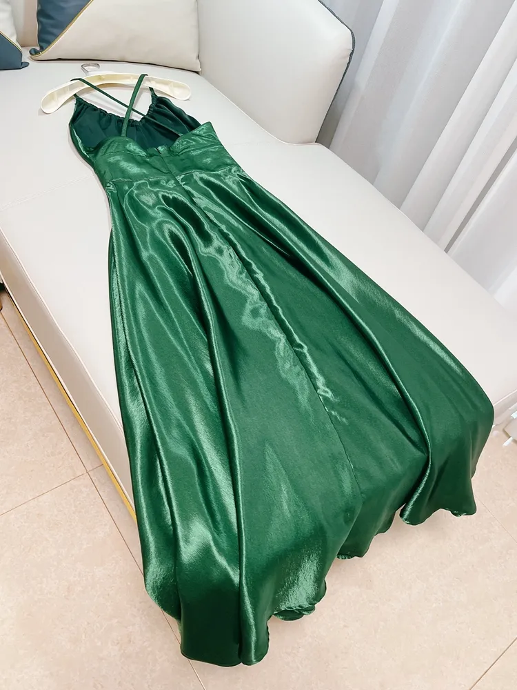 emerald green dress for wedding sponsor Emerald Green Long Sleeve Midi Dress with Pockets, Floral Flowers Women Casual Cute Designer Flare Elegant Plus Size Dress M main image 1