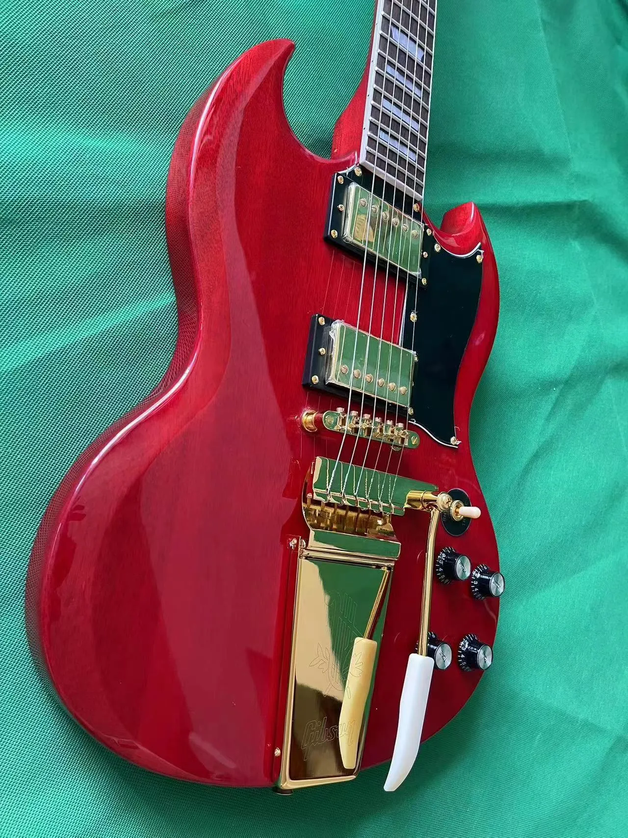 Devil horn sale guitar