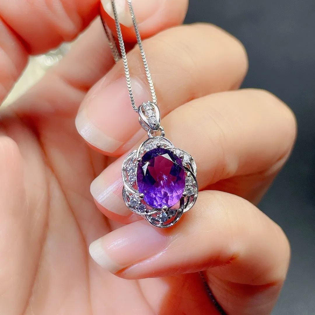 Elegant Dark Purple Necklace Elegant Dark Purple Zircon Pendant