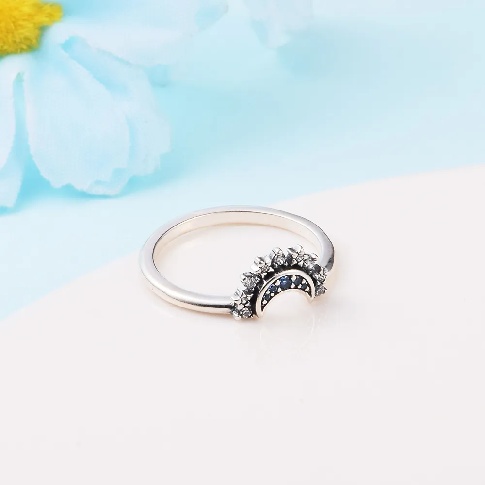 Pandora Celestial Blue Sparkling Moon Ring