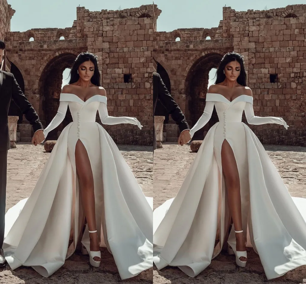 Elegant Plus Size Sheath Wedding Dresses Off Shoulder Backless Satin Reception Bridal Gowns