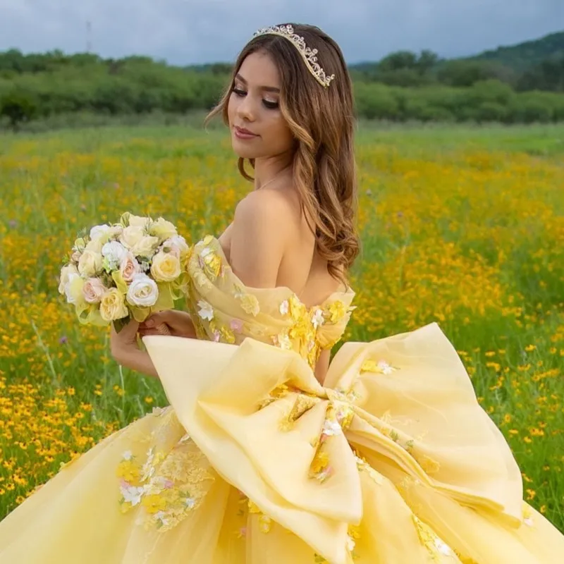 white christmas dresses Glitter Quinceanera Dress 3D Flowers Sequined Lace Yellow Tulle Ball Gowns Sweet 16 Vestidos de Quinceañera main image 0