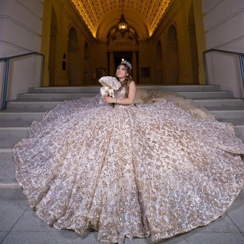 Sparkly Princess Champagne Off Shoulder Quinceanera Dresses 2024 Sweetheart Lace Applique Sweet 16 Ball Gown Vestidos De 15 Anos