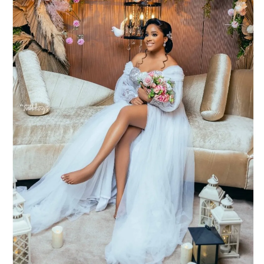 Vintage off the shoulder wedding shop dress