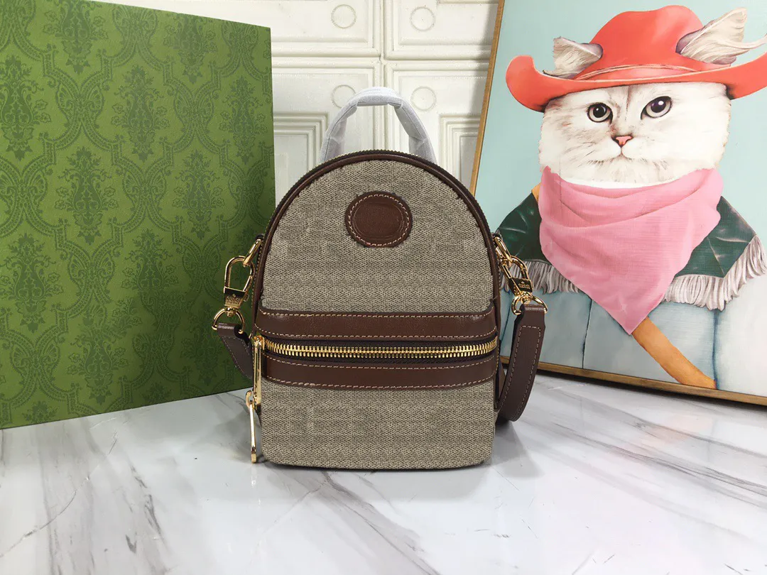 Aesthetic Mini Backpack - Shoptery Aesthetic clothes | Small backpack,  Women's mini backpack, Womens backpack