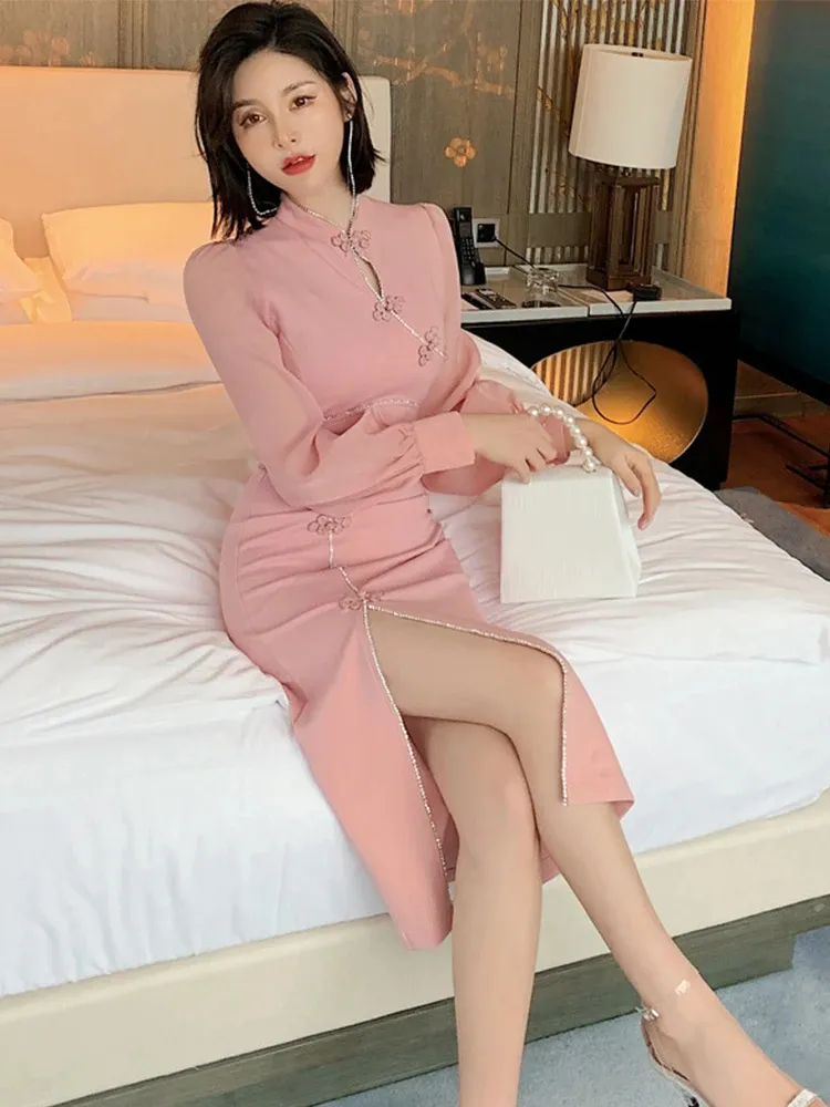 Basic Casual Women Dresses Spring Elegant Improved Qipao Sweet Dress Women Pink Disc Buckle Hollow Long Sleeve Slit Slim Robe Party Banquet Vestidos 2024