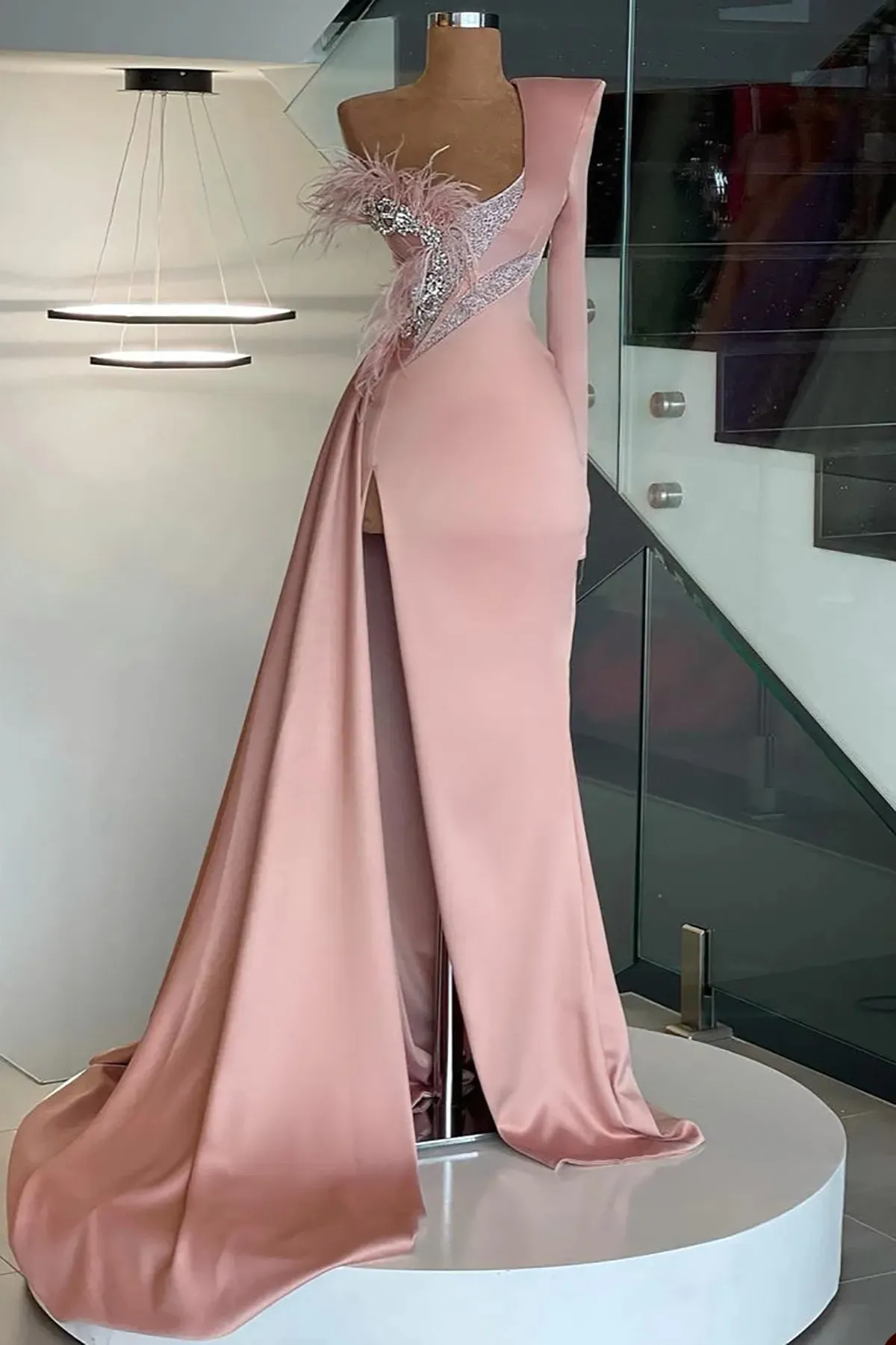 Long Sleeve Mermaid Evening Dress Pink Satin One Shoulder Front Split Formal Party Gown from Dhgate Prom Dresses - price 244.01 Long Sleeve Mermaid Evening Dress Pink Satin One Shoulder Front Split Formal Party Gown from Dhgate Prom Dresses - price 244.01