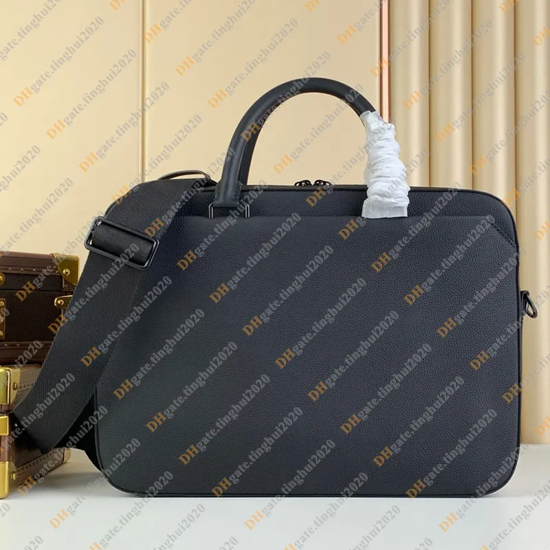 Men Fashion Casual Designe Luxury PILOT Bag Business Bag Briefcase Travel Bag Computer Bag Duffel Bag TOTE Handbag TOP Mirror Quality M23778 Purse Pouch