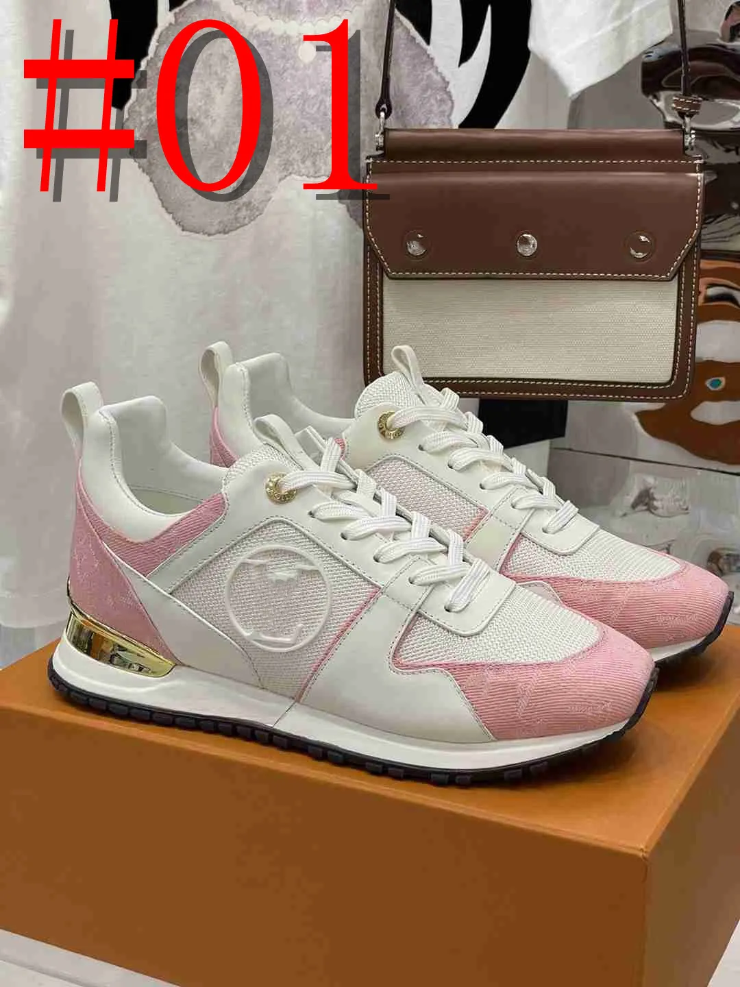 Kalinga Ashok Omoda Blauwe Sneakers Kalinga Ashok Blauwe