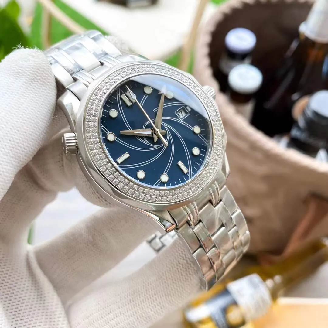 Orologio Sportivo Automatico Diamante Maschile Cornice A Doppia Fila Calendario A Spirale Geometrico Quadrante Blu Acciaio Impermeabile 42 Mm Da 200 91 DHgate
