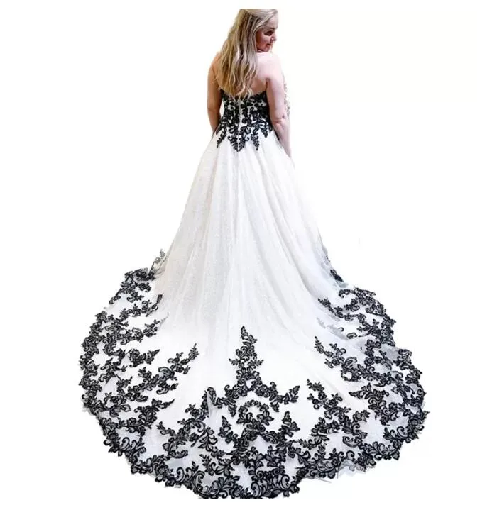 Elegant Rustic Wedding Dress: Black and White Lace Applique Bridal Gown for  Country or Gothic Engagement
