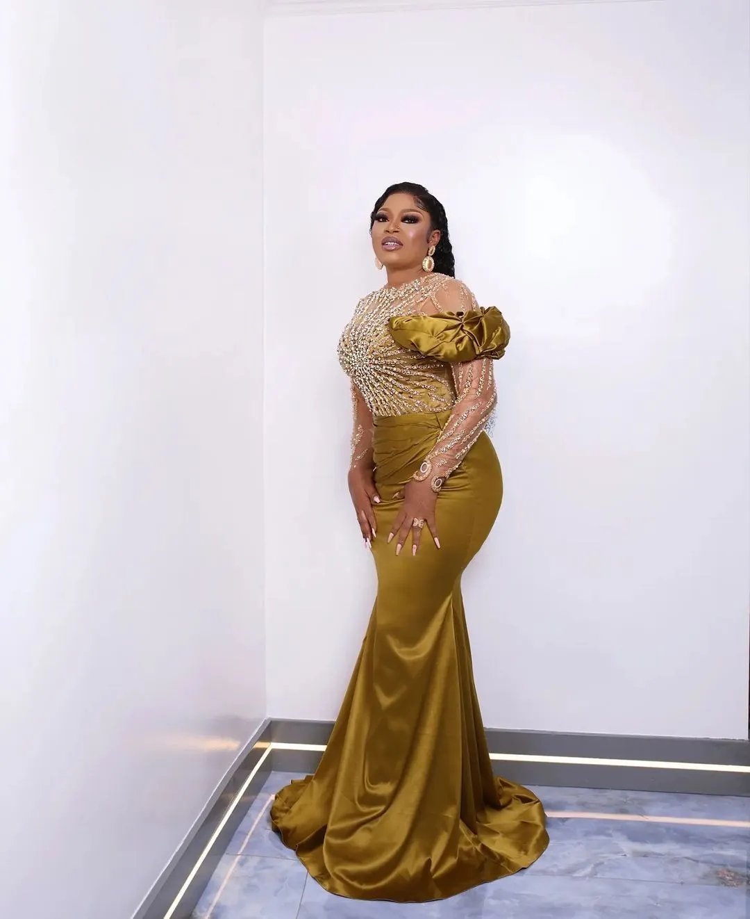 chinese dress ladies Plus Size Gold Party One Shoulder Side Streamer Long Sleeve Sequin Mini  Dress