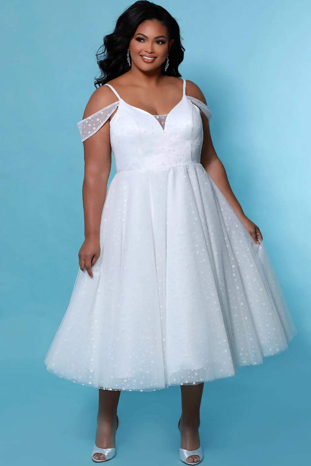 Off-Shoulder Dot Tulle midi dresses for wedding with Spaghetti Straps - Plus Size Off-Shoulder Dot Tulle midi dresses for wedding with Spaghetti Straps - Plus Size