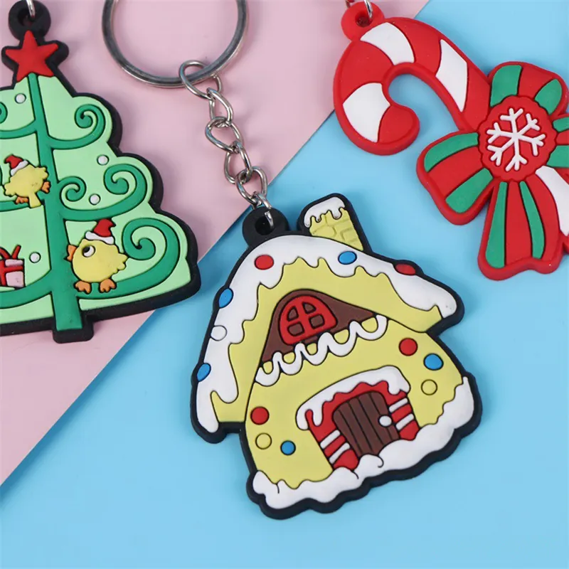 PVC Christmas Keychains Couple Cartoon Keyrings For Luggage Decoration ...