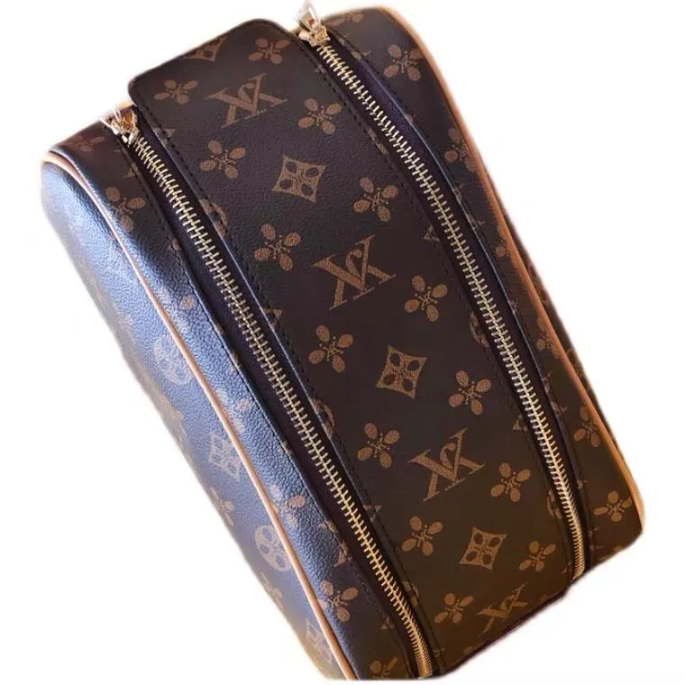 louis vuitton wash bag double zip