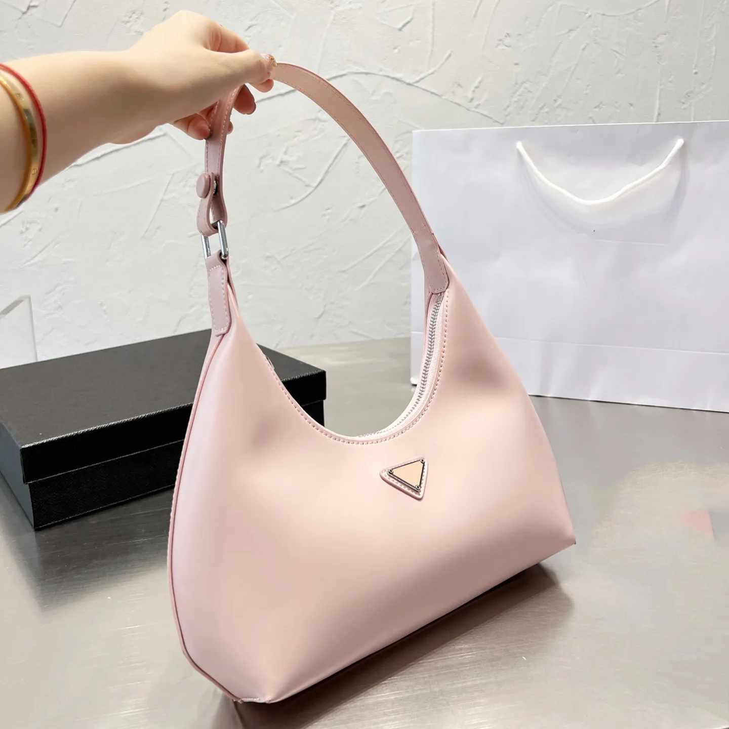Branded 2024 shoulder bags