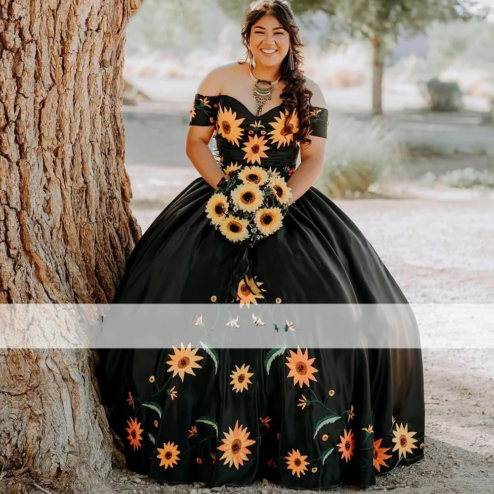 Black bridesmaid clearance dresses with sunflowers